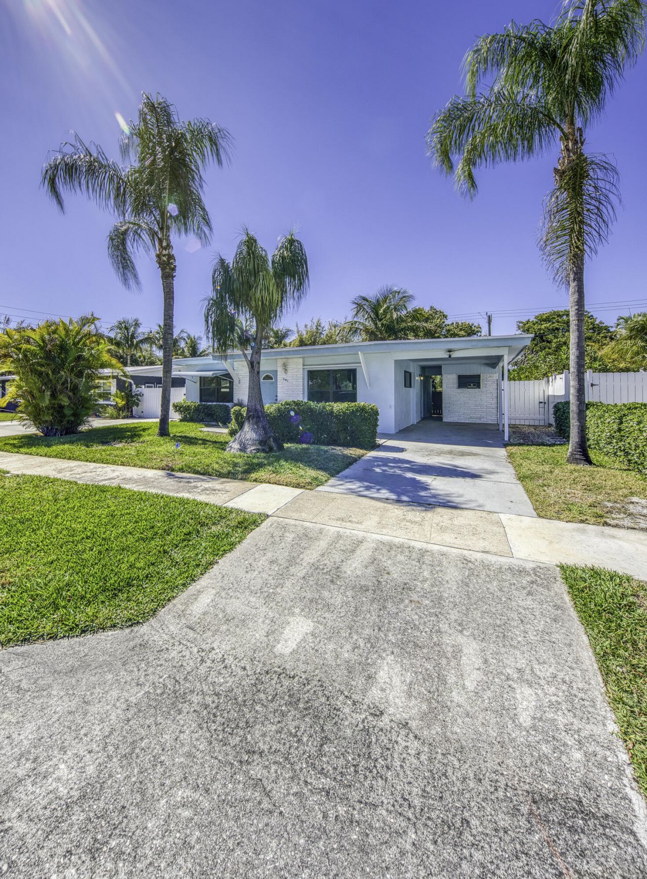 341 Pinewood Street, Lantana, FL 33462 Photo