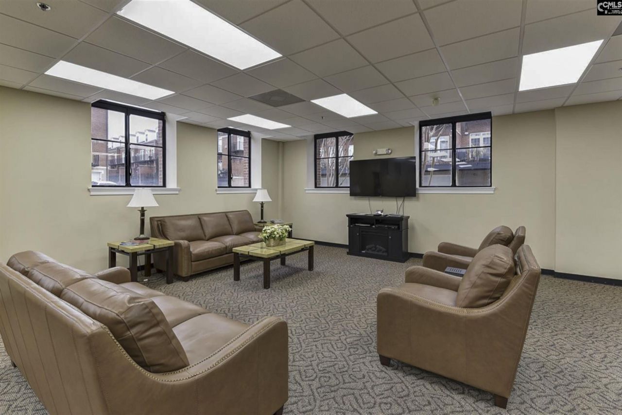 1127 Williams Street Photo 38