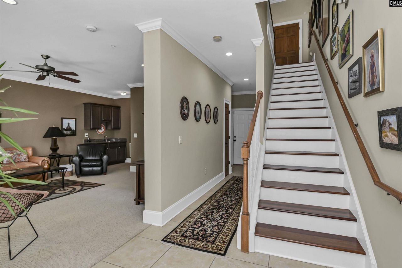 1127 Williams Street Photo 4