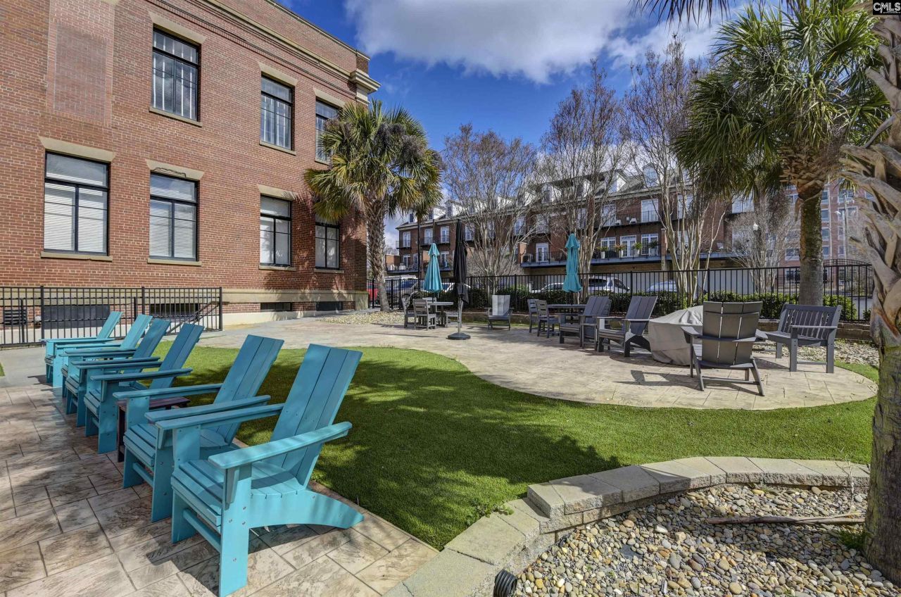 1127 Williams Street Photo 45