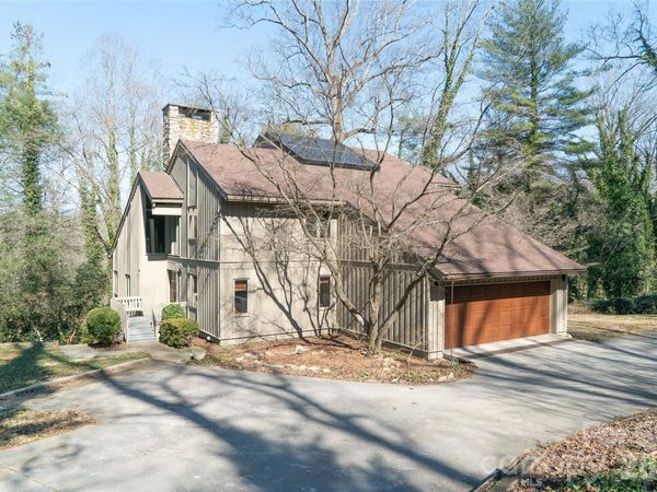 104 1/2 Woodbine Terrace , Morganton, NC 28655