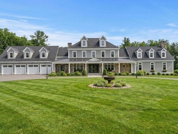 72 Dale Lane, Groton, MA 01450