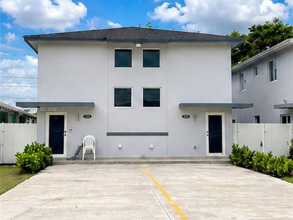 3131 NW 60 St., Miami, FL 33142