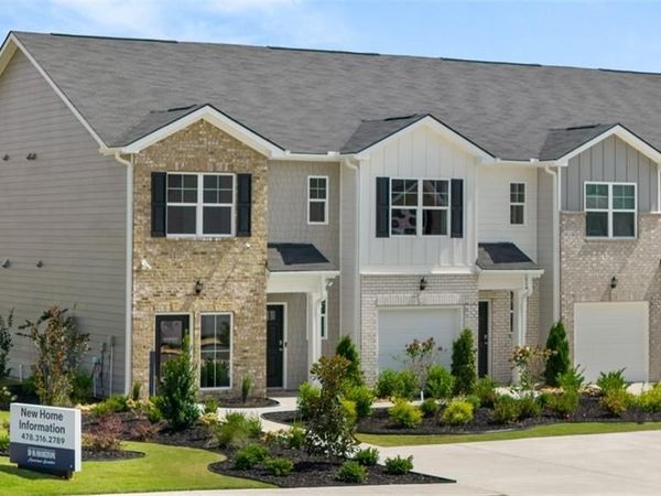 204 Kenmore Circle, Perry, GA 31069