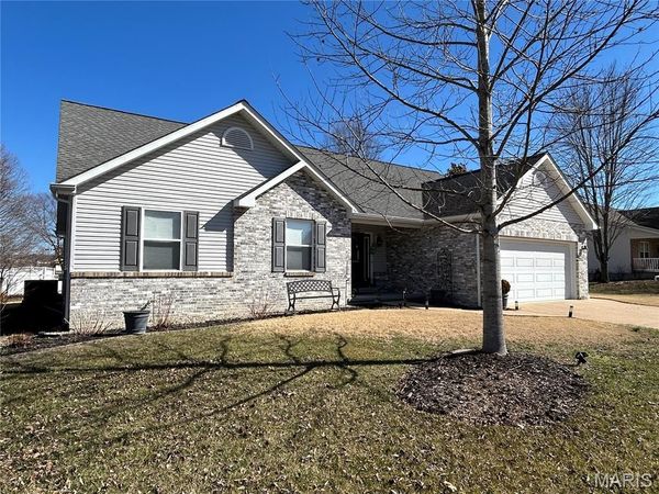 1006 St. Andrews , Union, MO 63084