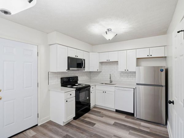 2942-2948 Sawdust Lane , Dublin, OH 43017