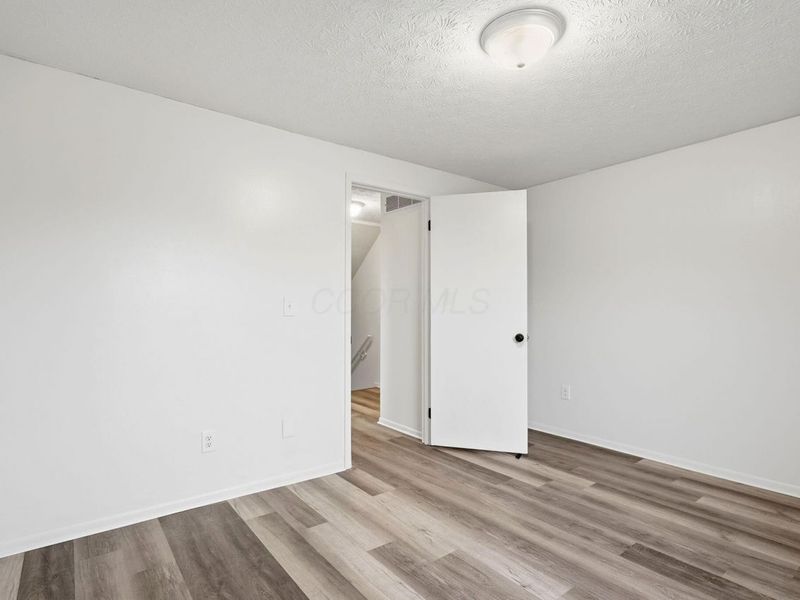 2942-2948 Sawdust Lane , Dublin, OH 43017 Photo 5