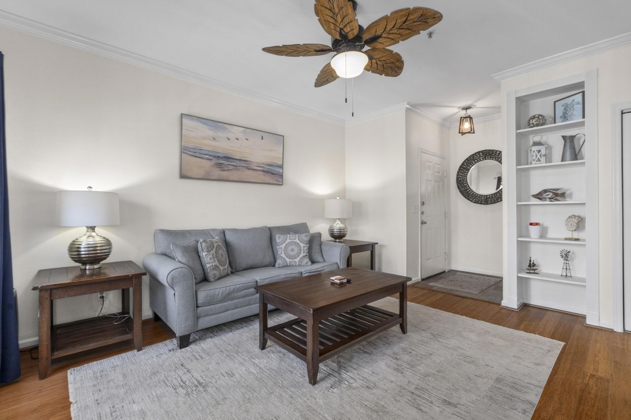 700 Daniel Ellis Drive Photo 12