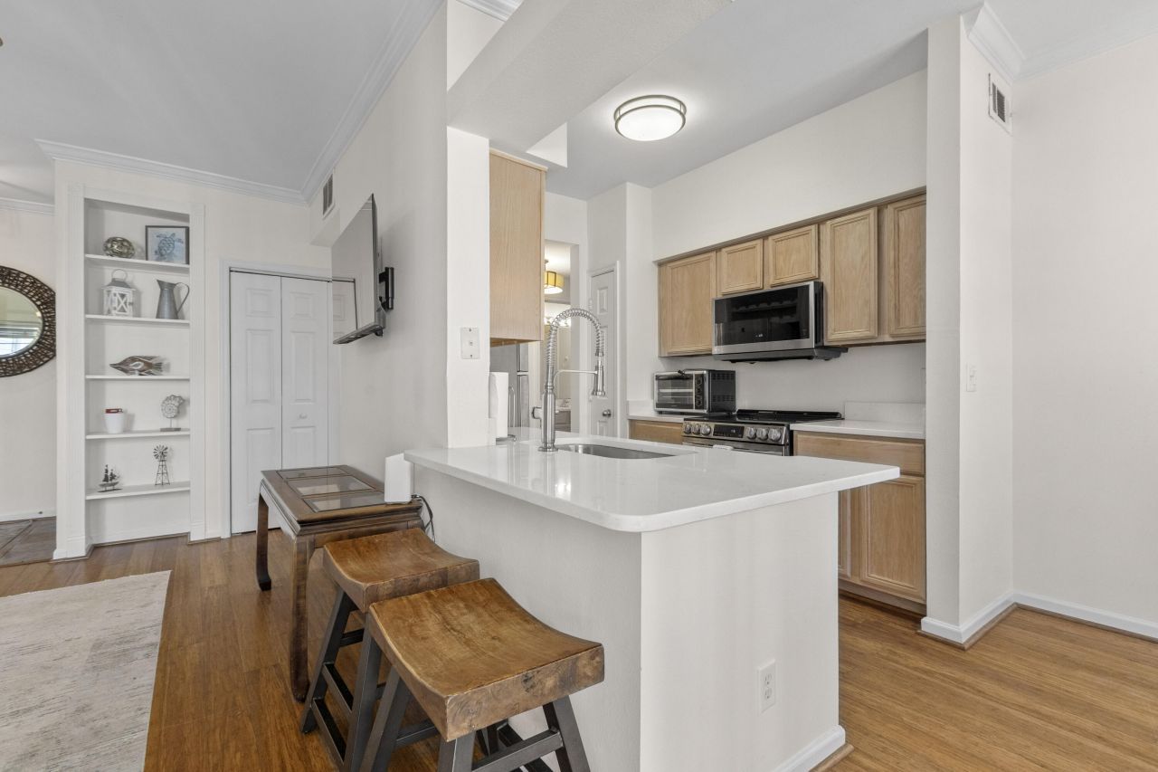 700 Daniel Ellis Drive Photo 14