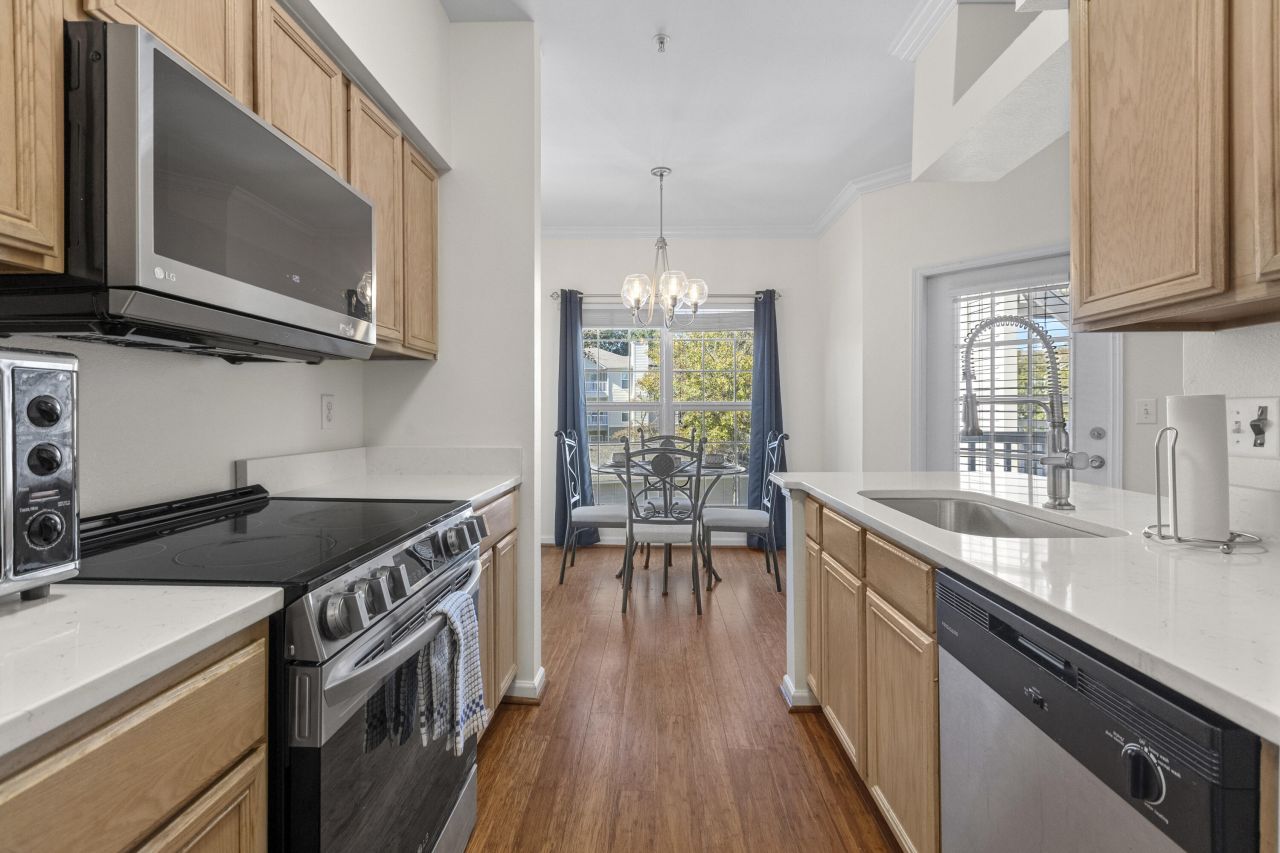 700 Daniel Ellis Drive Photo 19