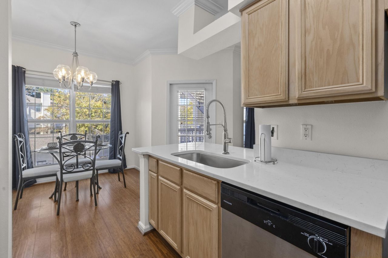 700 Daniel Ellis Drive Photo 22