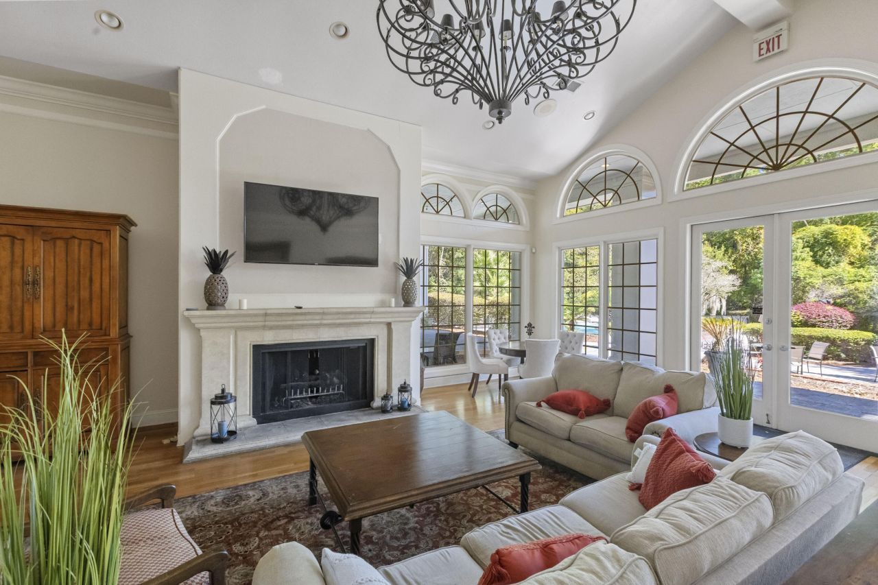 700 Daniel Ellis Drive Photo 34