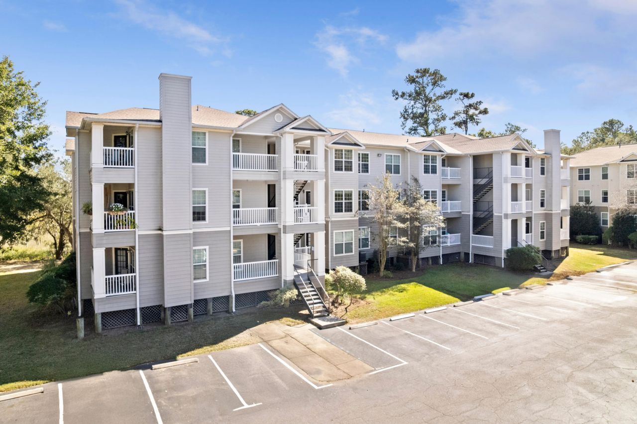 700 Daniel Ellis Drive Photo 6