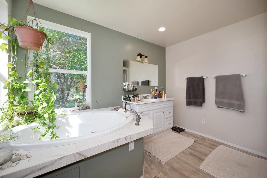 17475 Misty Dawn Ln, Grass Valley, CA 95949 Photo