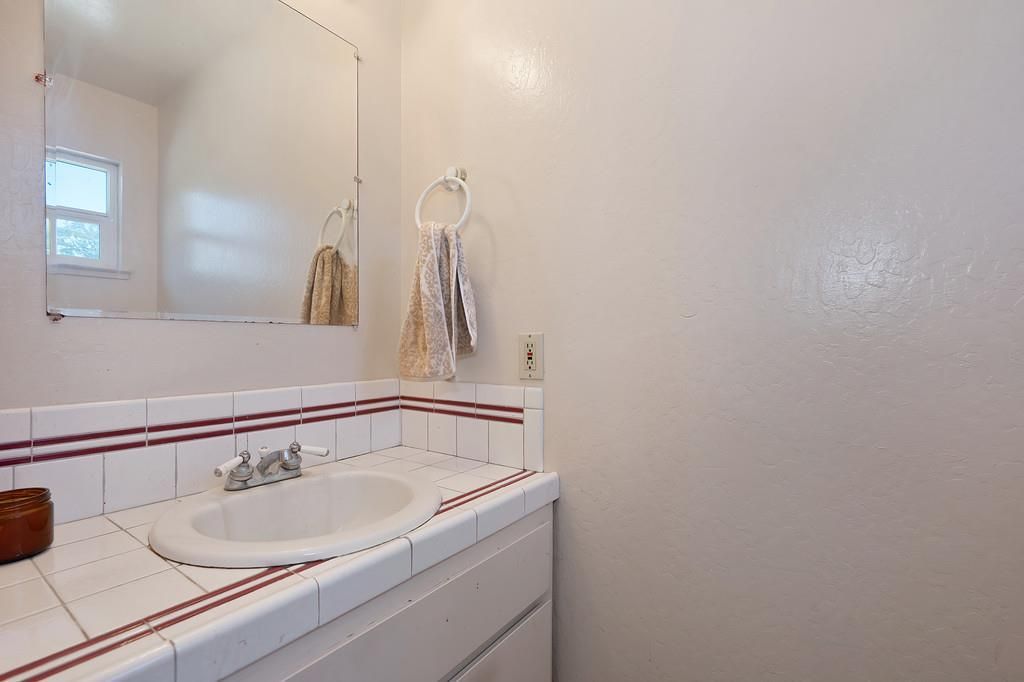 17475 Misty Dawn Ln, Grass Valley, CA 95949 Photo