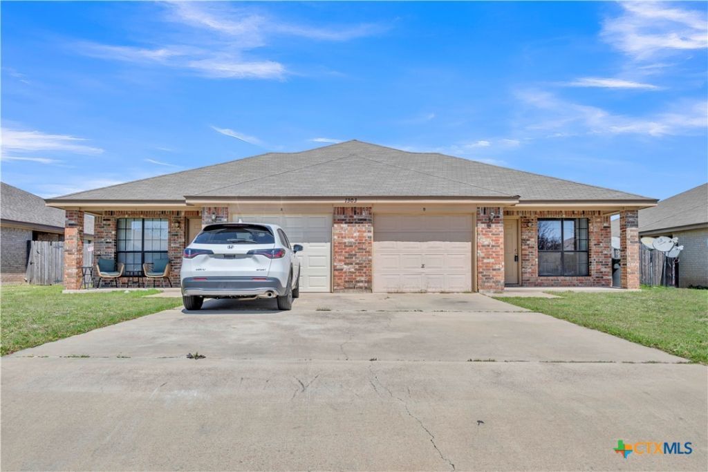 1303 Nicholas Circle, Killeen, TX 76542 Main Photo
