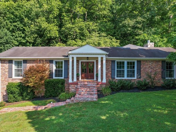 774 Rodney Dr , Nashville, TN 37205