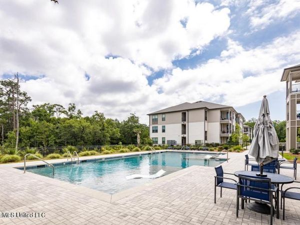 2501 Bienville Boulevard, Ocean Springs, MS 39564