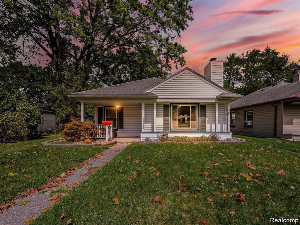 24628 Carlysle Street W , Dearborn, MI 48124 Main Photo