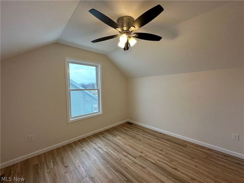 1208 Aberdeen Avenue , Youngstown, OH 44502 Photo 13