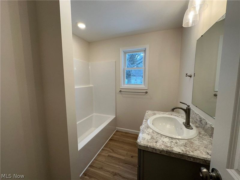 1208 Aberdeen Avenue , Youngstown, OH 44502 Photo 16