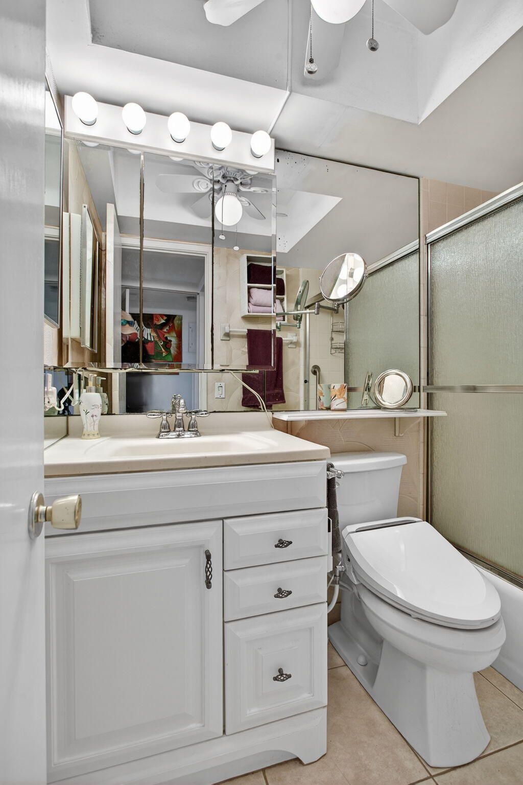 100 SE 6th Avenue, Unit 303, Pompano Beach, FL 33060 Photo