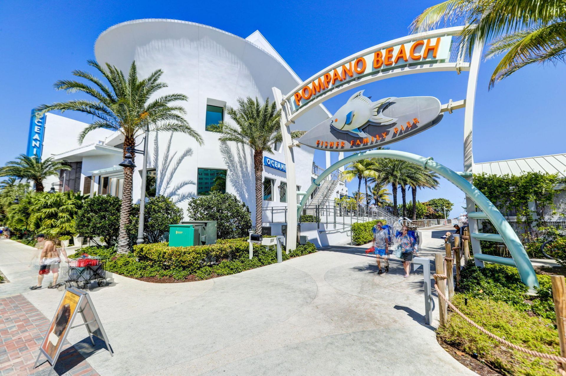 100 SE 6th Avenue, Unit 303, Pompano Beach, FL 33060 Photo