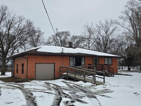 1905 Cleveland Ave Avenue, Charles City, IA 50616