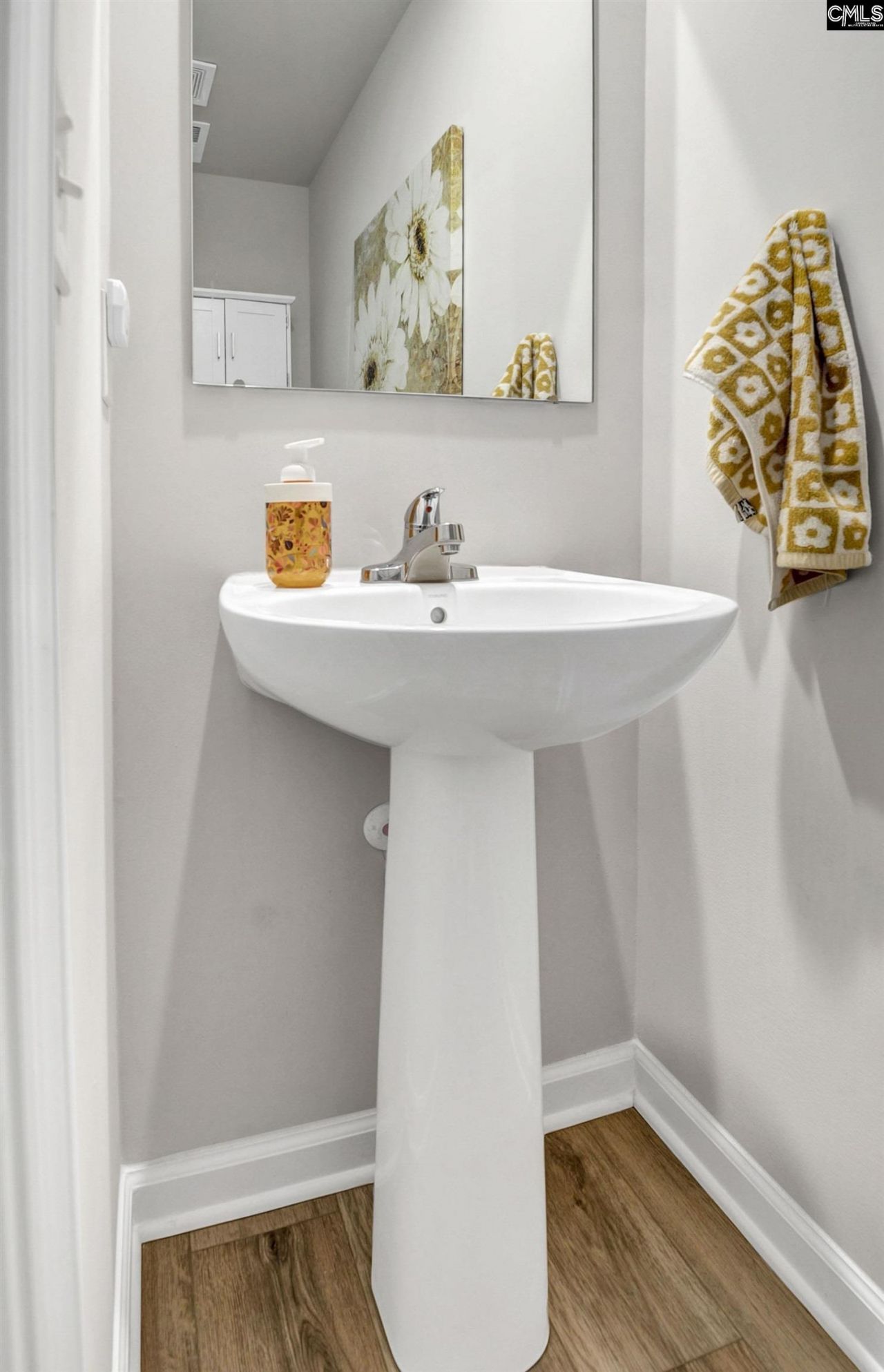 3043 Blue Brook Lane  Photo 17