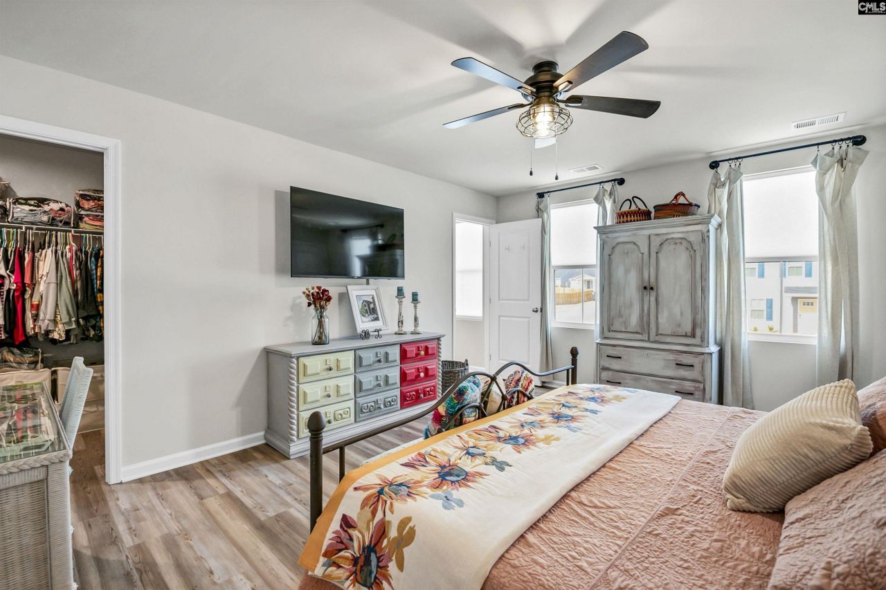 3043 Blue Brook Lane  Photo 23