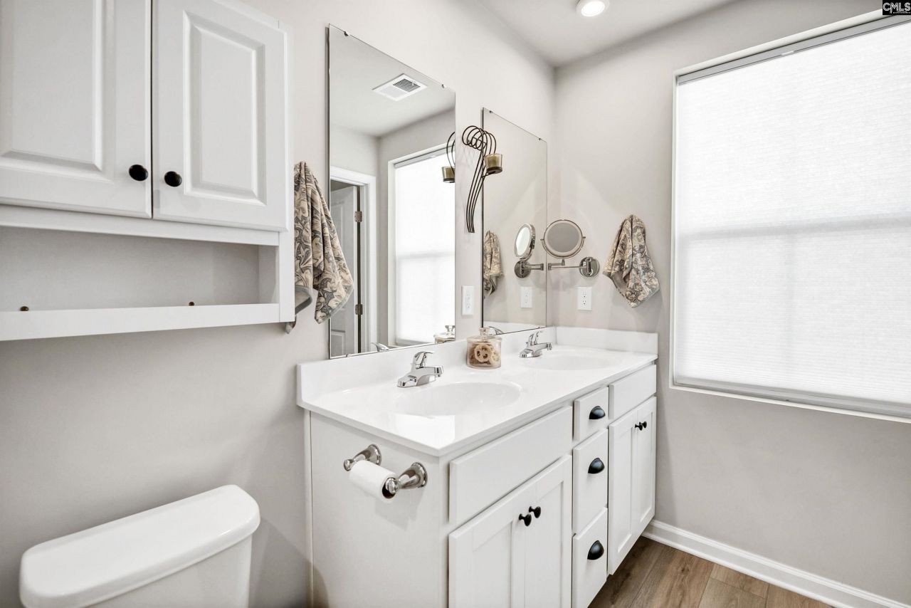 3043 Blue Brook Lane  Photo 28