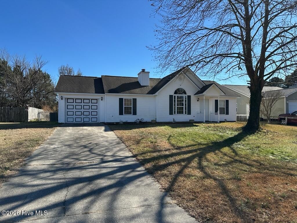 122 Horse Shoe Bend, Jacksonville, NC 28546 Main Photo