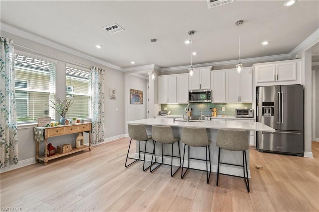 10357 Bonavie Cove Dr , Fort Myers, FL 33966 Photo