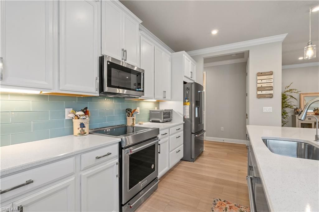 10357 Bonavie Cove Dr , Fort Myers, FL 33966 Photo