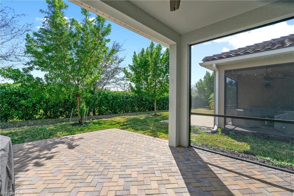 10357 Bonavie Cove Dr , Fort Myers, FL 33966 Photo