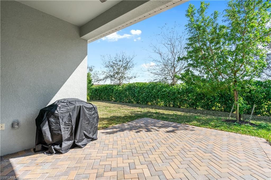 10357 Bonavie Cove Dr , Fort Myers, FL 33966 Photo