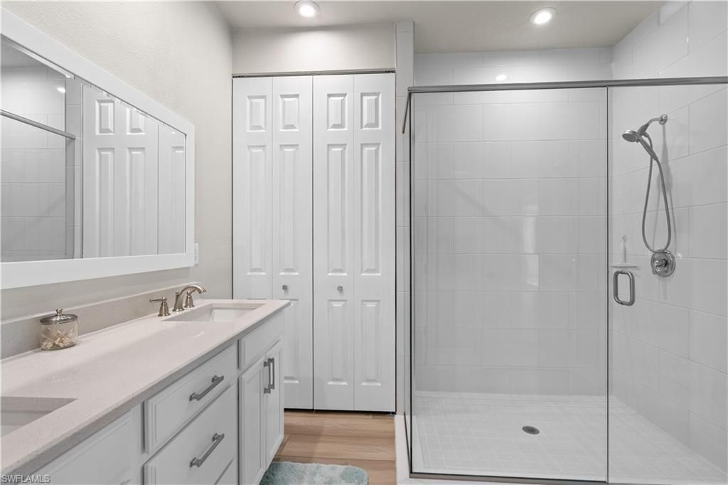 10357 Bonavie Cove Dr , Fort Myers, FL 33966 Photo