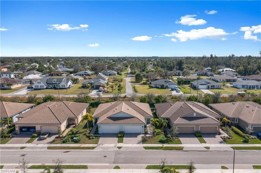 10357 Bonavie Cove Dr , Fort Myers, FL 33966 Photo