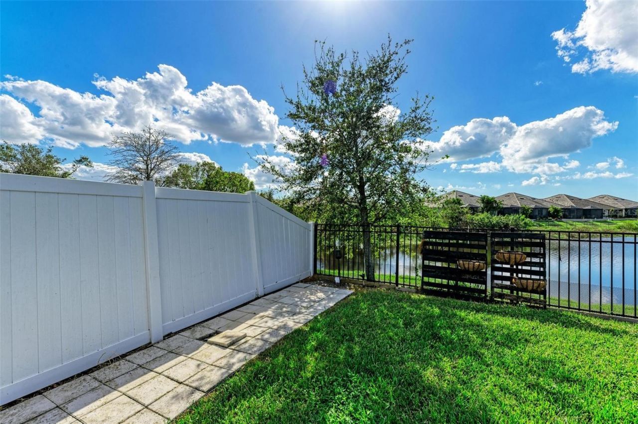 3519 74th Avenue Circle E, Sarasota, FL 34243 Photo