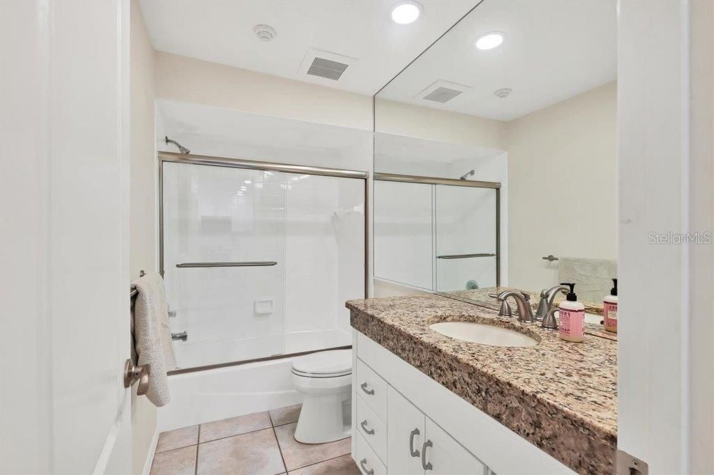 862 Hudson Avenue, Unit 862, Sarasota, FL 34236 Photo