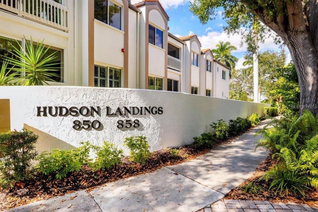 862 Hudson Avenue, Unit 862, Sarasota, FL 34236 Photo