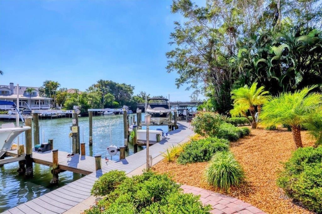 862 Hudson Avenue, Unit 862, Sarasota, FL 34236 Photo