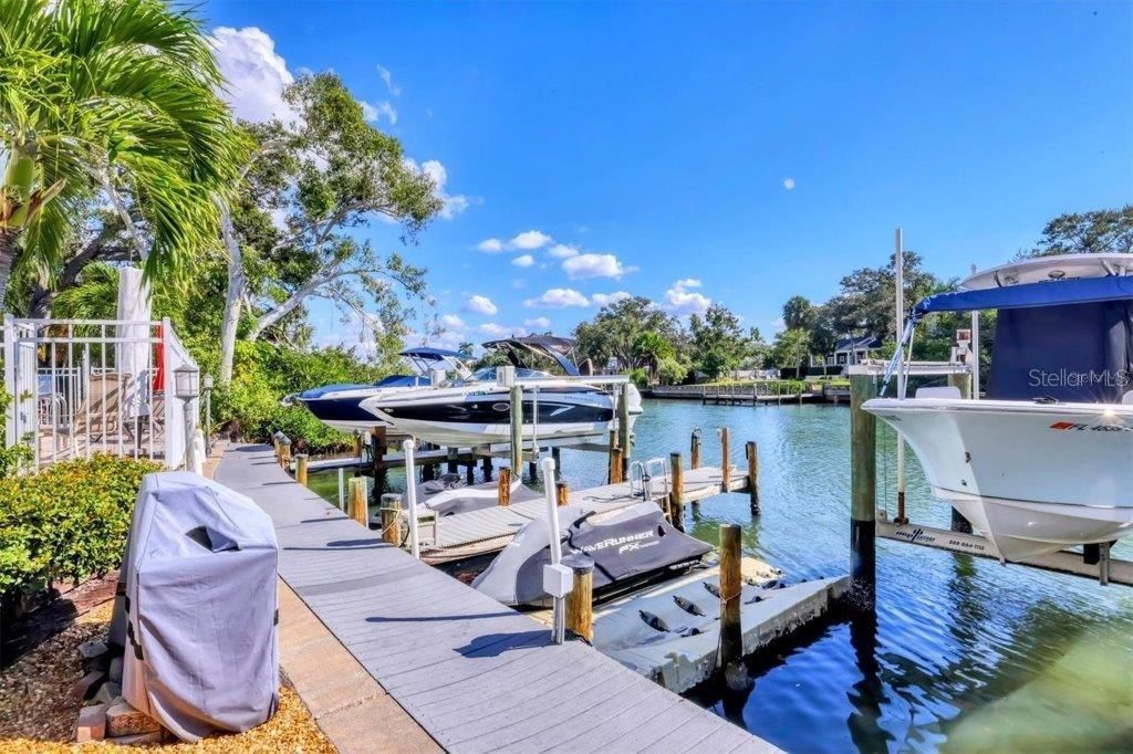 862 Hudson Avenue, Unit 862, Sarasota, FL 34236 Photo