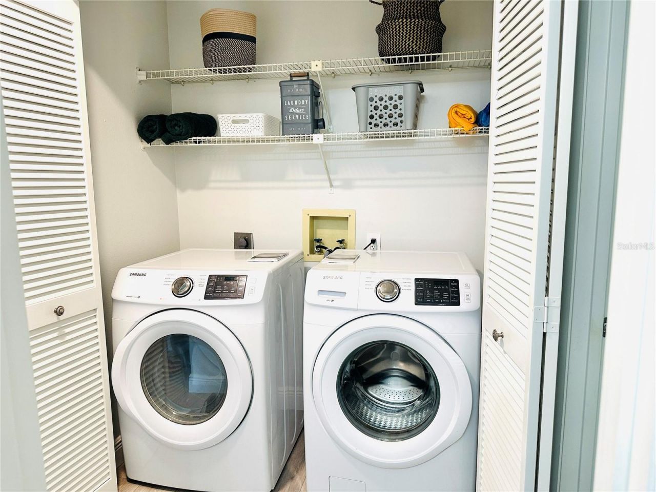 5061 Barrington Circle, Unit 1302, Sarasota, FL 34234 Photo