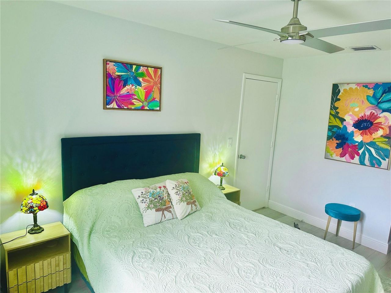 5061 Barrington Circle, Unit 1302, Sarasota, FL 34234 Photo