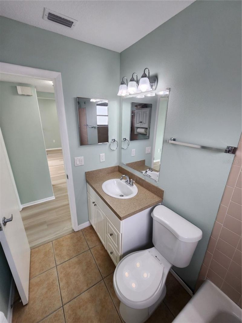 6112 1st Avenue W, Bradenton, FL 34209 Photo