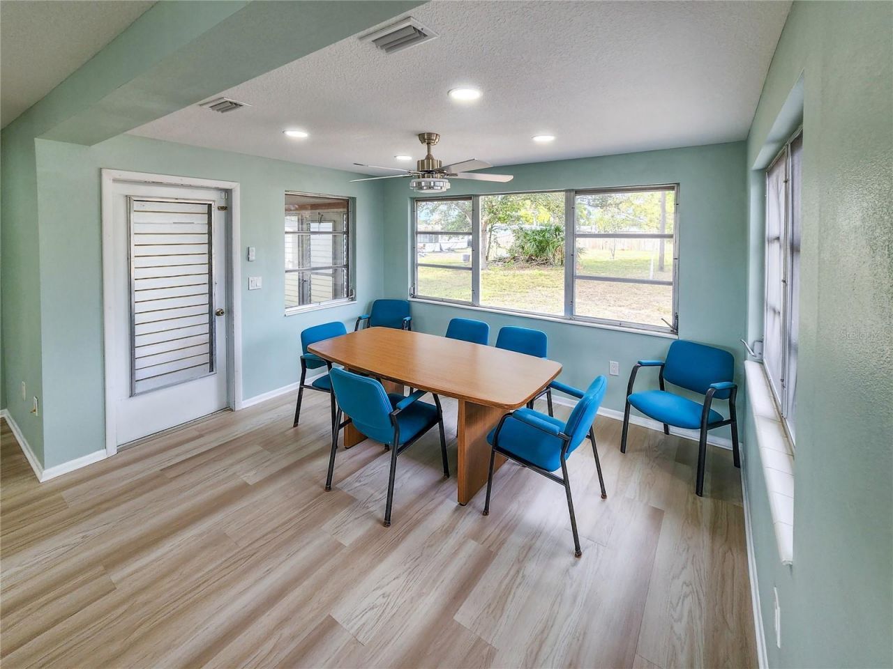 6112 1st Avenue W, Bradenton, FL 34209 Photo