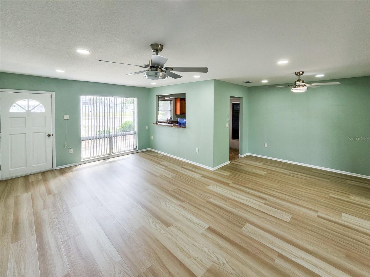 6112 1st Avenue W, Bradenton, FL 34209 Photo