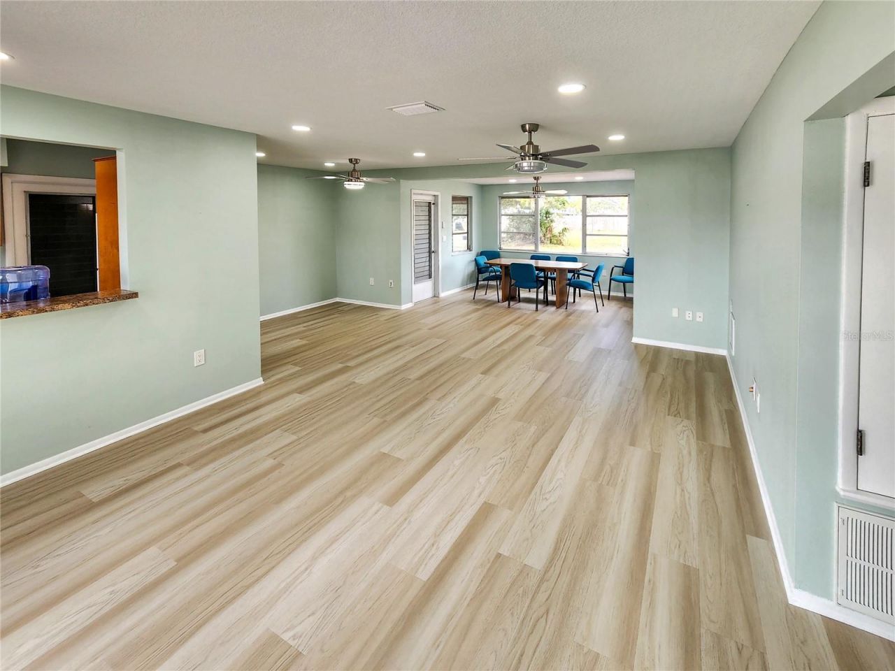 6112 1st Avenue W, Bradenton, FL 34209 Photo