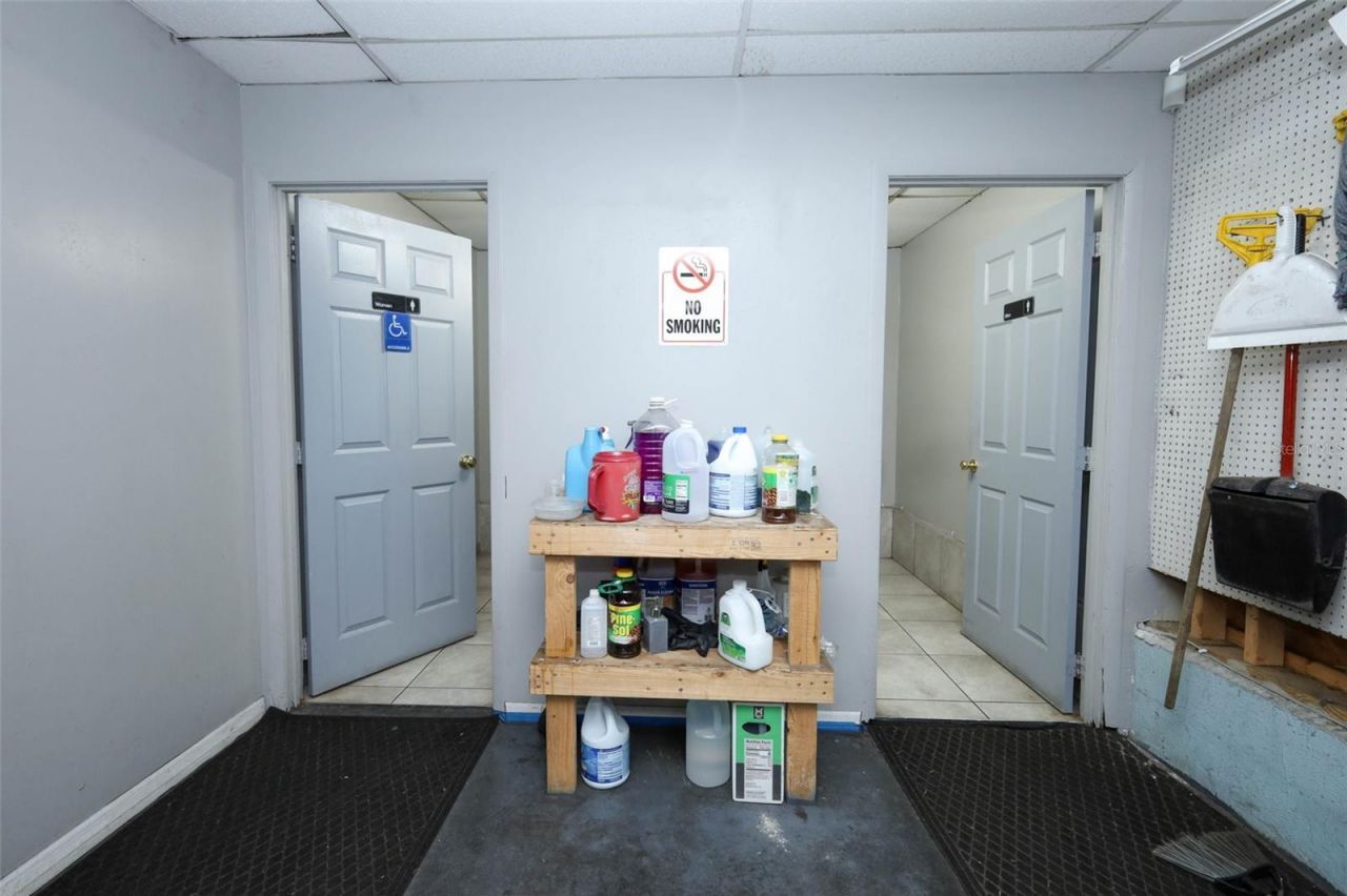 4070 S Goldenrod Road, Orlando, FL 32822 Photo